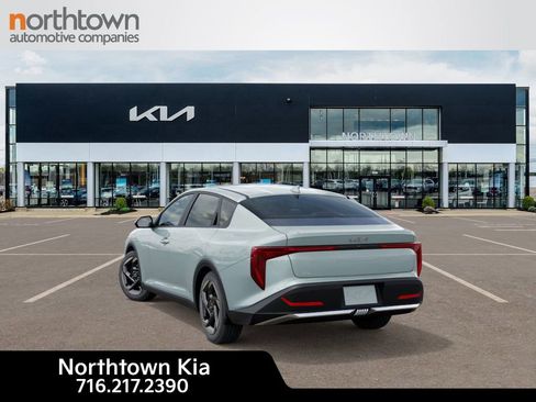 New 2025 Kia K4 EX image 5