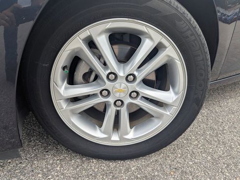 Used 2016 Chevrolet Cruze LT image 29