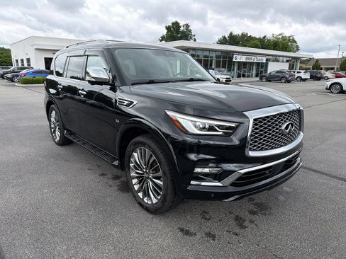 Used 2020 INFINITI QX80 Luxe w/ Sensory Package AWD/4WD image 4