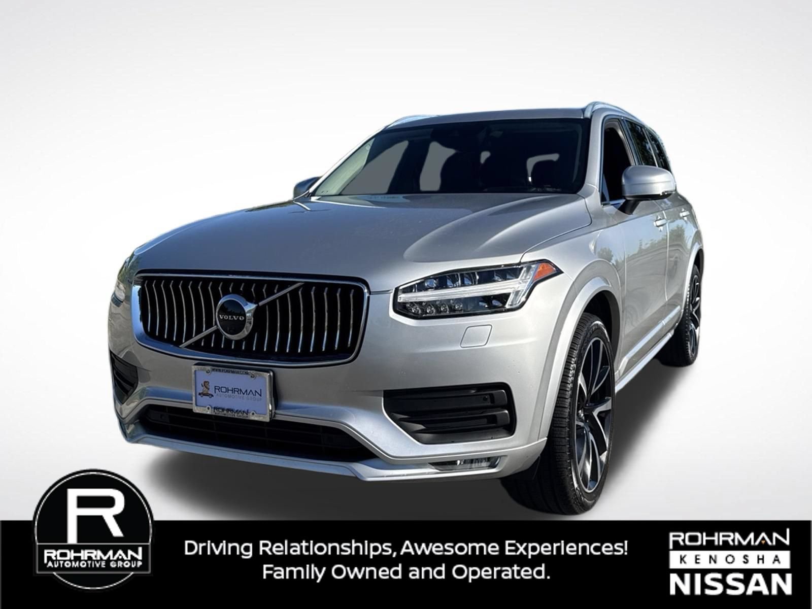 Used 2021 Volvo XC90 T6 Momentum w/ Protection Package Premier AWD/4WD image 1