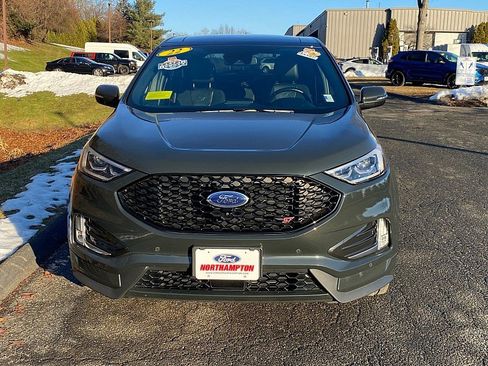 Certified 2022 Ford Edge ST w/ Equipment Group 401A image 2
