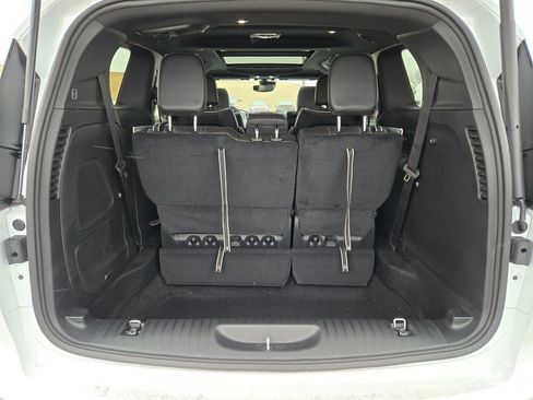 New 2026 Chrysler Pacifica Limited w/ Uconnect Theater Family Group AWD/4WD image 30