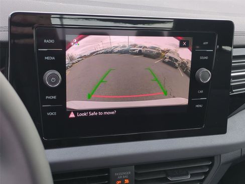 New 2026 Volkswagen Jetta SE FWD image 11