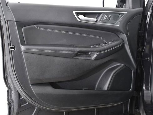 Used 2024 Ford Edge Titanium w/ Equipment Group 301A image 25