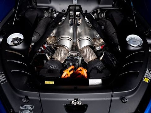 Used 2024 Ferrari 296 GTB RWD image 9