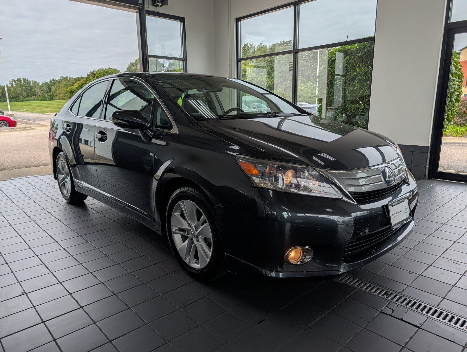 Used 2010 Lexus HS 250h w/ Preferred Accessory Package FWD image 1
