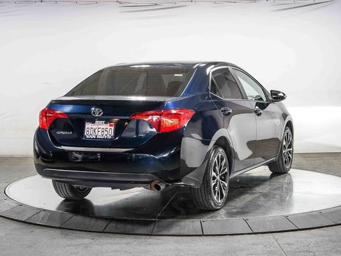 Certified 2018 Toyota Corolla SE w/ Carpet Mat Package (TMS) FWD image 5
