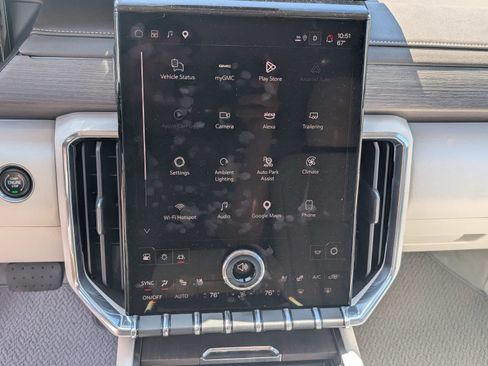 Certified 2025 GMC Acadia Denali w/ Super Cruise Package FWD image 29