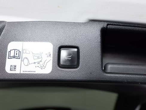 Used 2020 Ford Escape SEL AWD/4WD image 21