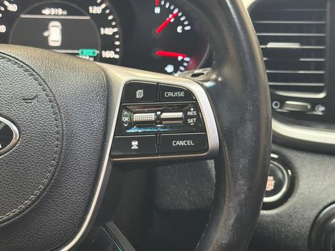 Used 2020 Kia Sorento EX FWD image 22