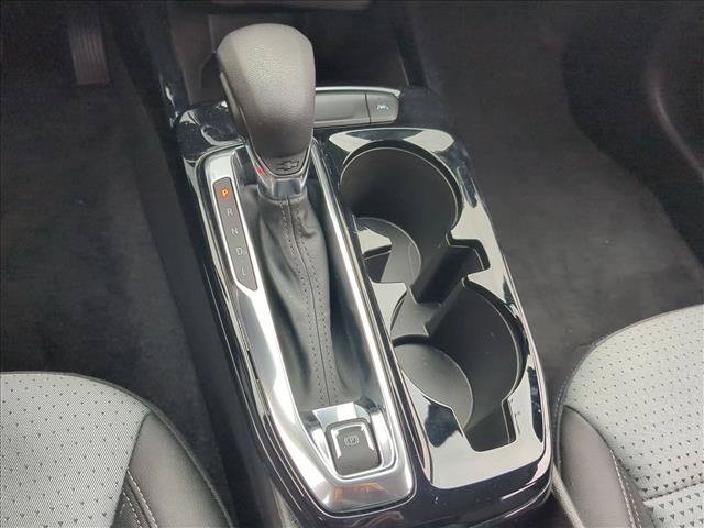 Used 2026 Chevrolet Trax LT w/ LT Convenience Package FWD image 12