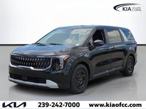 New 2026 Kia Carnival FWD image 3