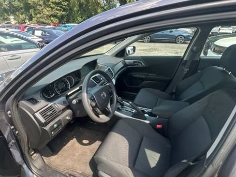 Used 2014 Honda Accord LX image 4