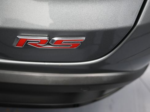 Used 2025 Chevrolet Trax RS w/ Driver Confidence Package FWD image 32