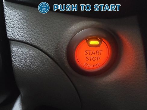 Used 2017 Nissan Sentra SV image 19