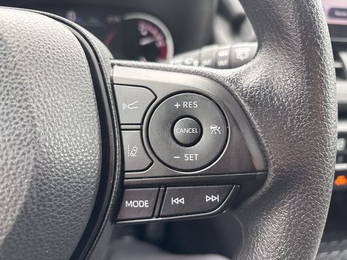 Certified 2025 Toyota RAV4 XLE AWD/4WD image 20