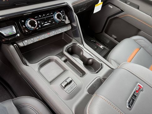 New 2026 GMC Sierra 2500 AT4 w/ AT4 Premium Plus Package image 17