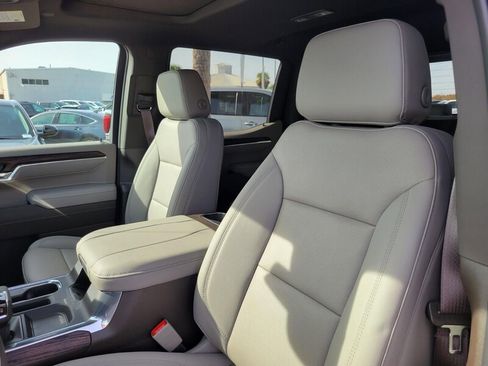 New 2026 GMC Sierra 1500 SLT w/ SLT Premium Plus Package image 12