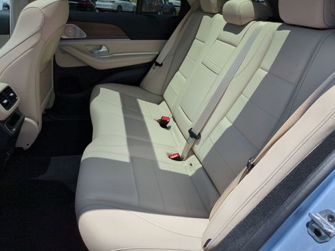 Certified 2025 Mercedes-Benz GLE 450e 4MATIC image 31