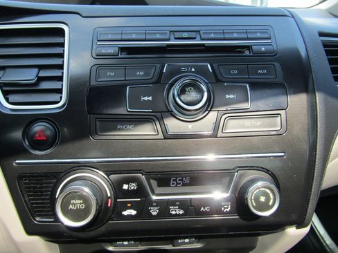 Used 2013 Honda Civic EX-L image 19