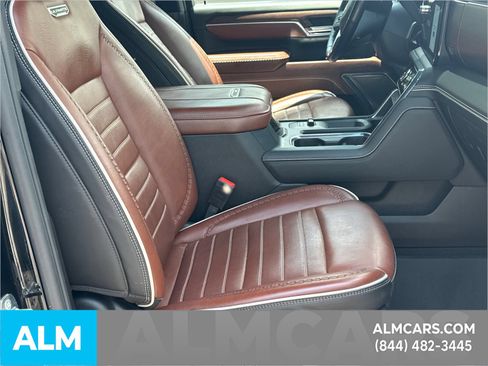 Used 2024 GMC Sierra 2500 Denali Ultimate AWD/4WD image 15