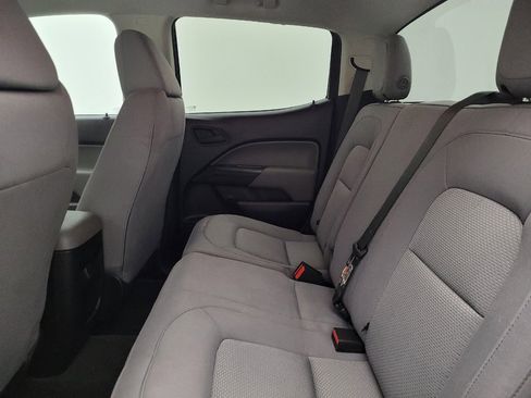 Used 2019 Chevrolet Colorado W/T w/ Custom Special Edition AWD/4WD image 18