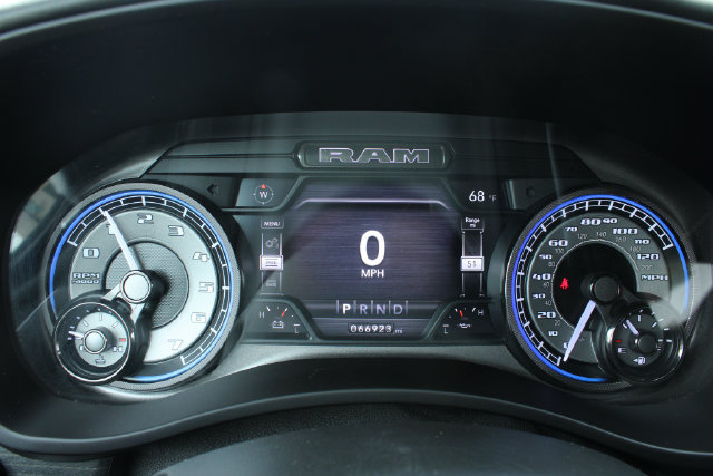 Used 2022 RAM 2500 Limited AWD/4WD image 30