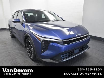 New 2025 Kia K4 EX