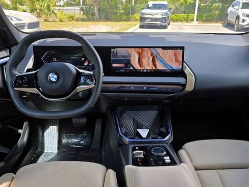 Used 2025 BMW X3 xDrive30i AWD/4WD image 13