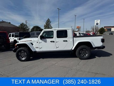 New 2026 Jeep Gladiator Mojave image 7