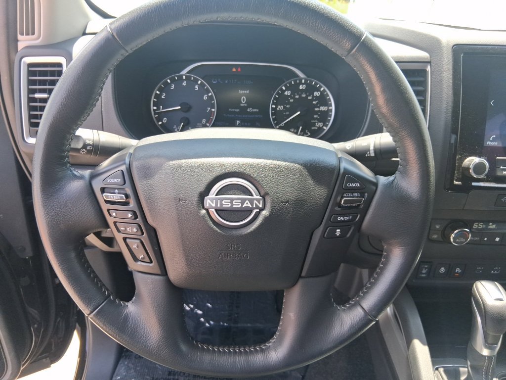 Used 2024 Nissan Frontier SV w/ SV Convenience Package RWD image 13