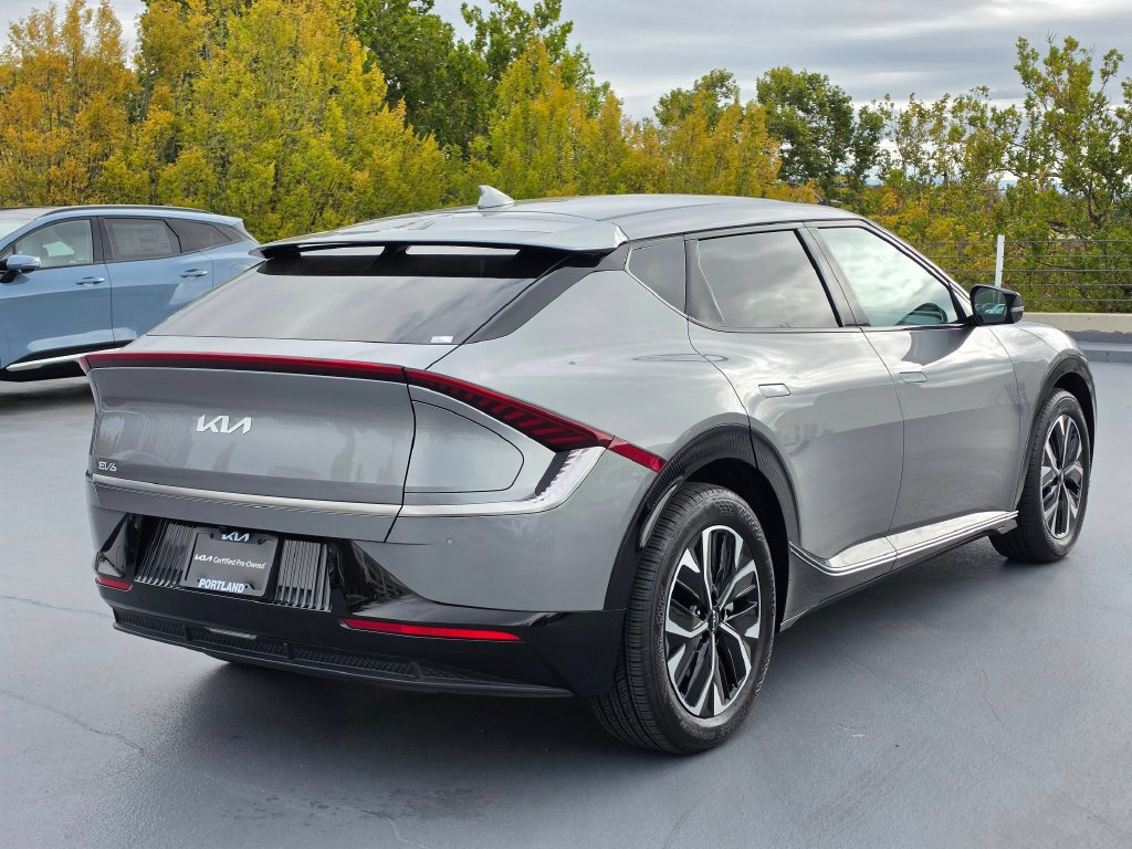 Certified 2024 Kia EV6 Wind RWD image 4