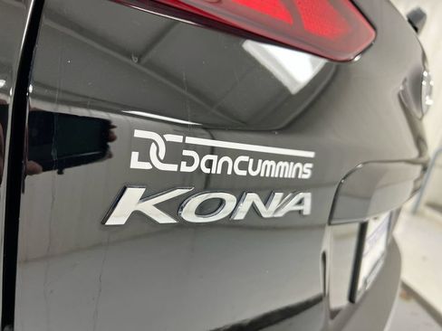 Used 2023 Hyundai Kona SEL AWD/4WD image 25