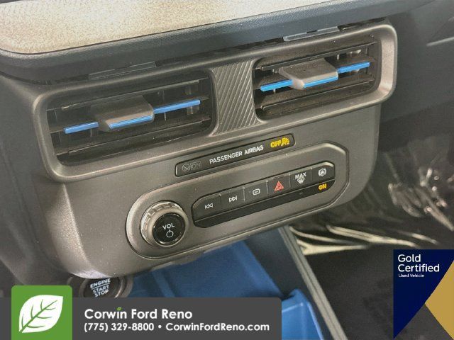 Certified 2025 Ford Maverick XLT w/ Equipment Group 301A AWD/4WD image 18