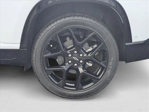 New 2026 Chevrolet Traverse RS image 9