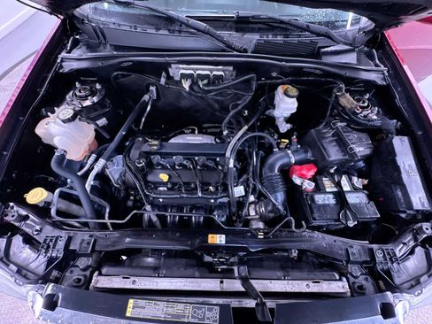 Used 2012 Ford Escape Limited image 10