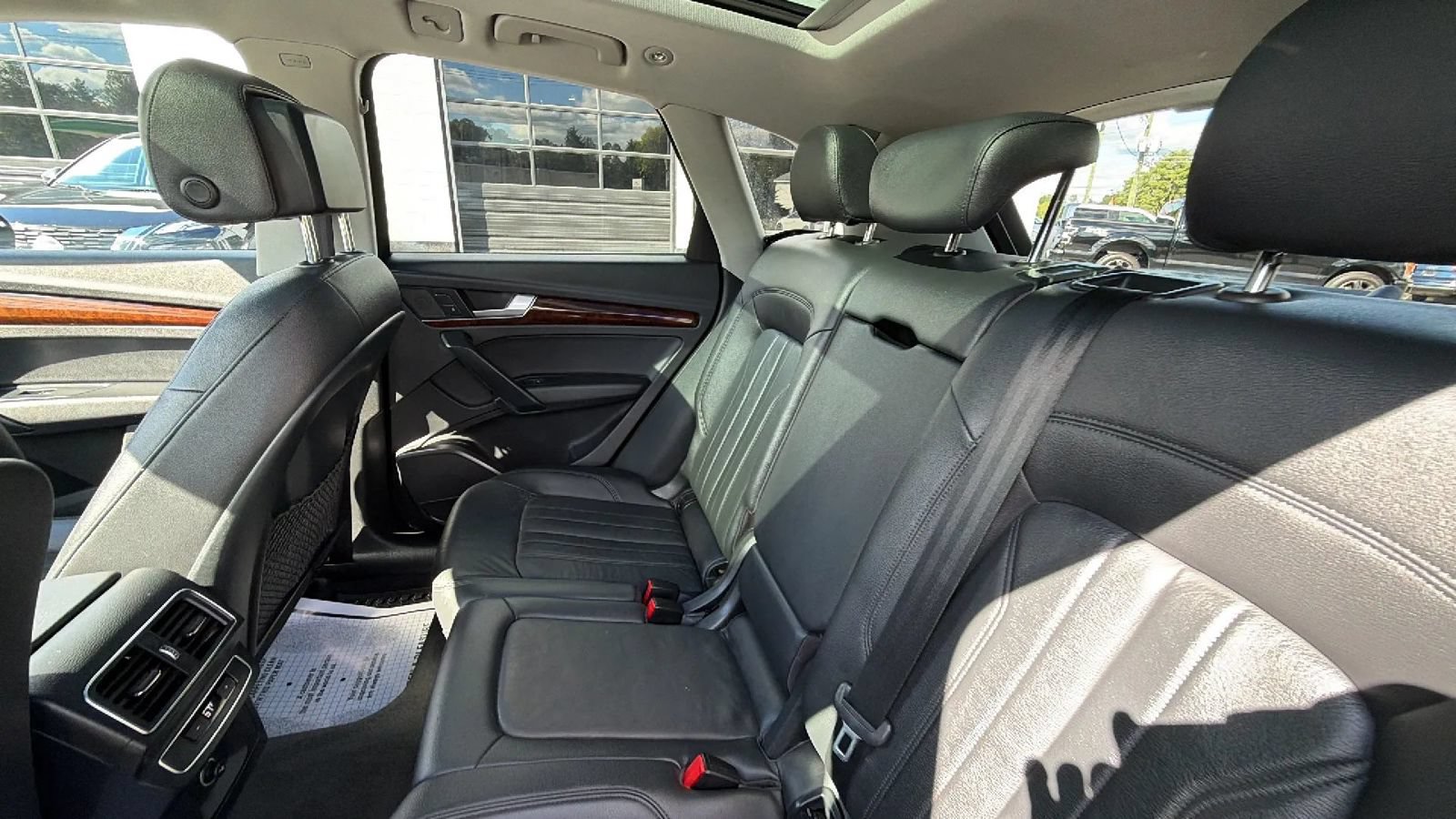Used 2018 Audi Q5 2.0T Premium w/ Convenience Package AWD/4WD image 43
