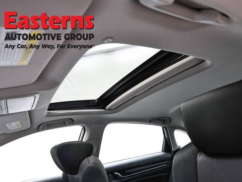 Used 2020 Honda Accord EX image 34