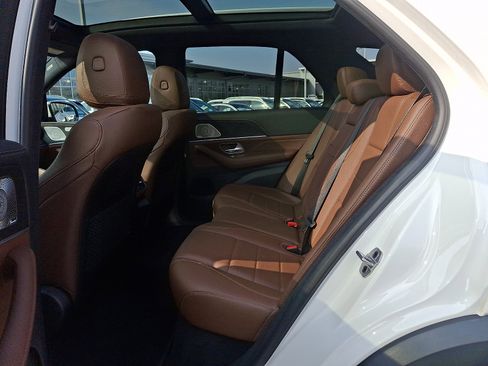 Used 2024 Mercedes-Benz GLE 350 4MATIC image 10