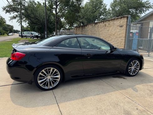 Used 2013 INFINITI G37 Convertible w/ Premium Pkg RWD image 12
