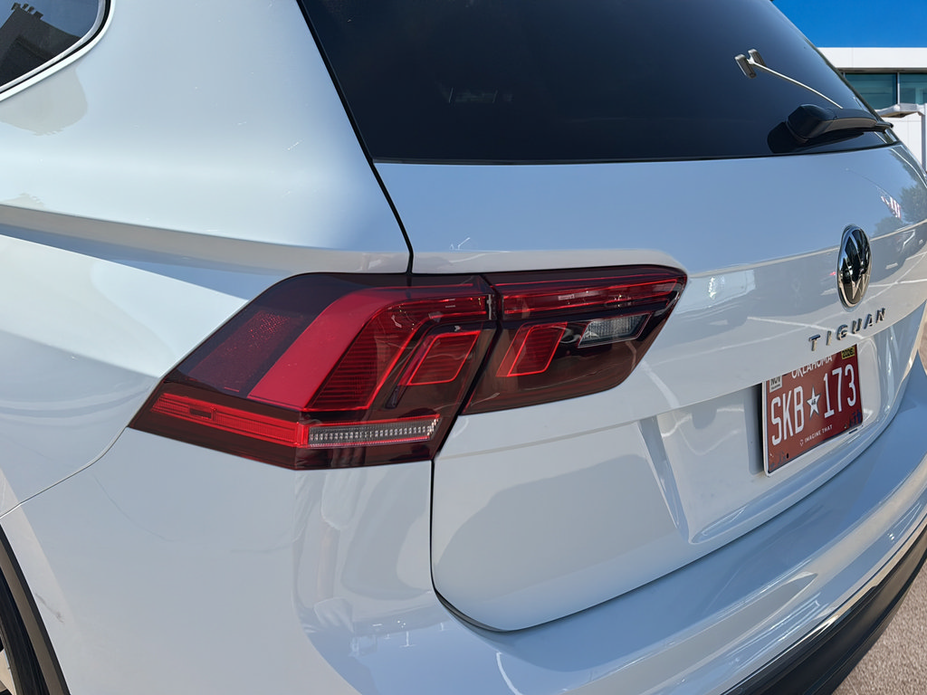 Certified 2024 Volkswagen Tiguan S FWD image 29