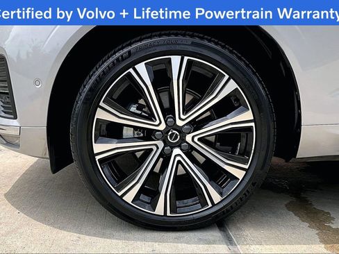 Certified 2023 Volvo XC60 B5 Ultimate w/ Protection Package Premier AWD/4WD image 11