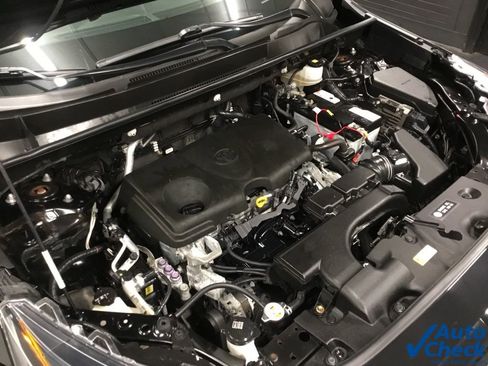 Used 2019 Toyota RAV4 LE image 41