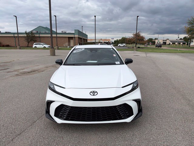 Certified 2026 Toyota Camry Hybrid FWD image 9
