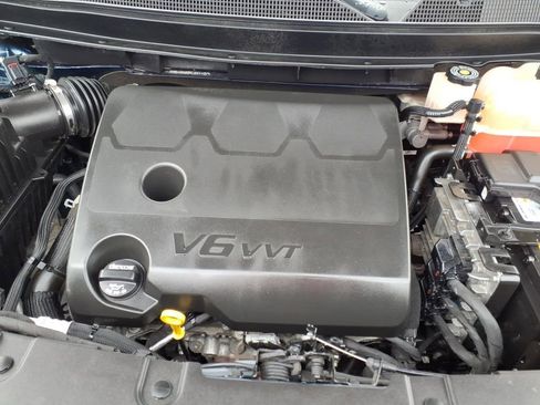 Used 2023 Chevrolet Traverse LT AWD/4WD image 32