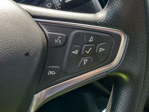 Used 2025 Chevrolet Malibu LT FWD image 28