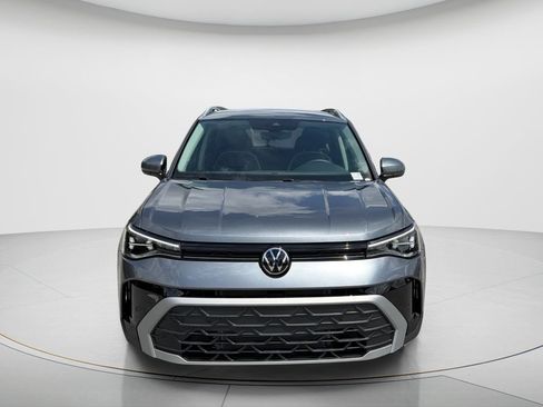 New 2026 Volkswagen Taos SE FWD image 3