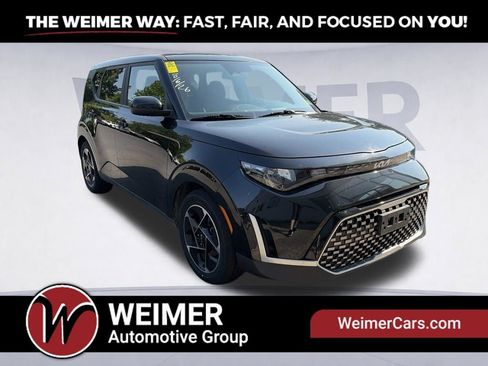 Used 2023 Kia Soul EX FWD image 3