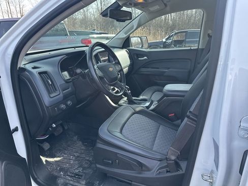 Used 2022 Chevrolet Colorado Z71 image 7