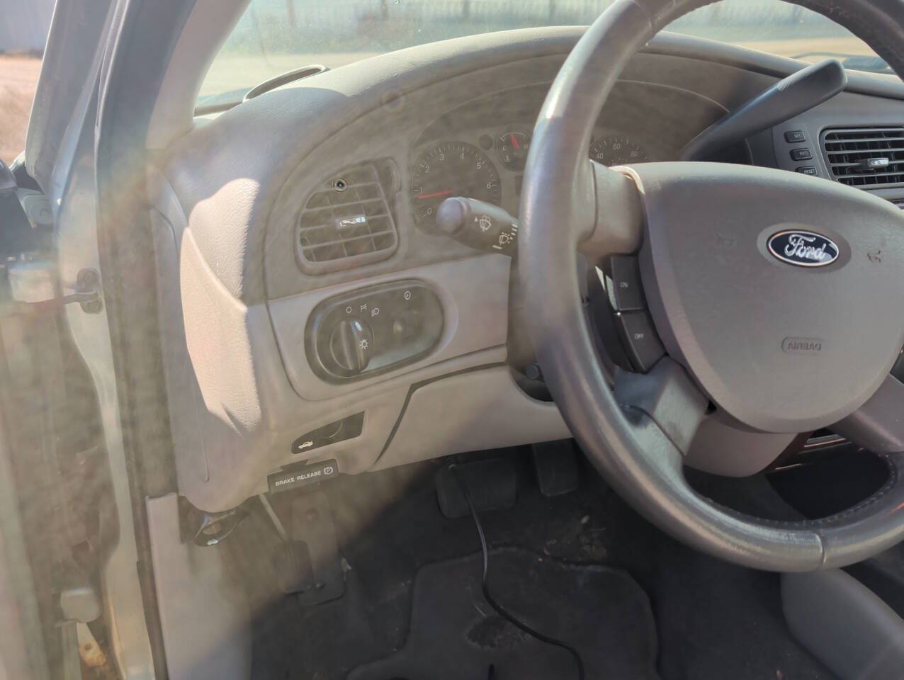 Used 2006 Ford Taurus SEL FWD image 33
